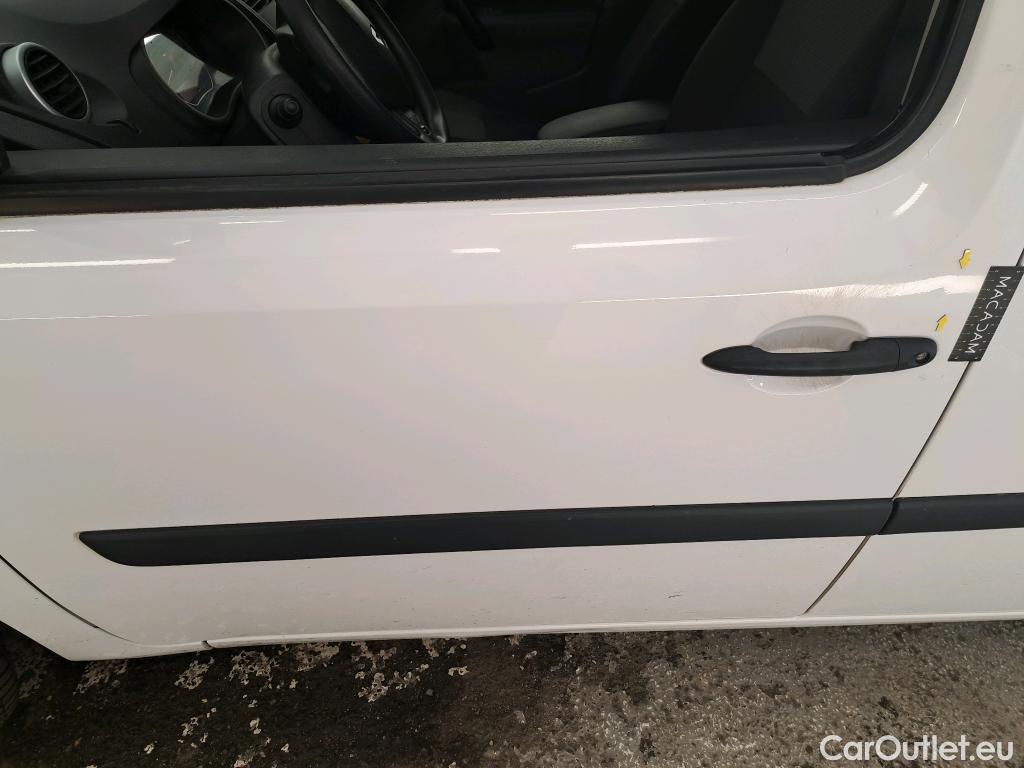  Renault  Kangoo RENAULT  Express / 2013 / 4P / Fourgonnette Gd Volume ExtraRLink - Blue dCi 95 #23