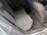  Volkswagen  Passat VARIANT 2.0 TDI SCR DSG  5 #23