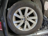  Volkswagen  Passat VARIANT 2.0 TDI SCR DSG  46 #8