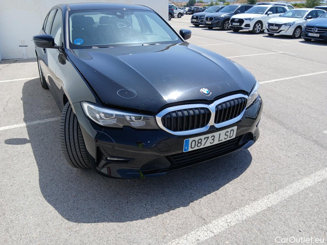  Bmw  Serie 3 BMW  / 2018 / 4P / sedán 330e #5