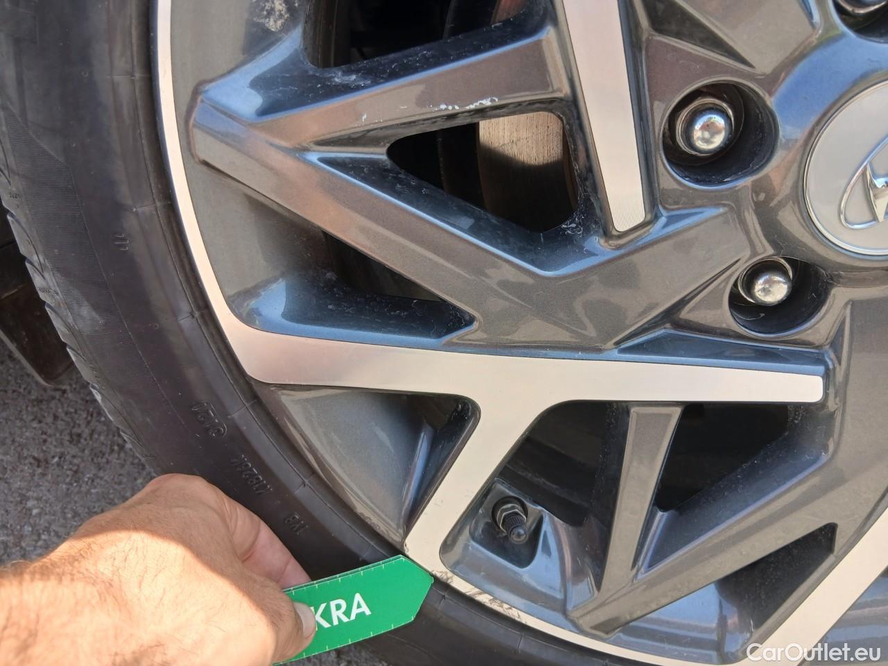  Hyundai  Konna Kona Style Hybrid 2WD 1.6 GDI 140CV E6d #28
