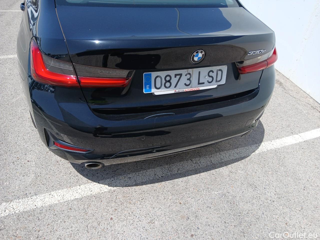  Bmw  Serie 3 BMW  / 2018 / 4P / sedán 330e #14