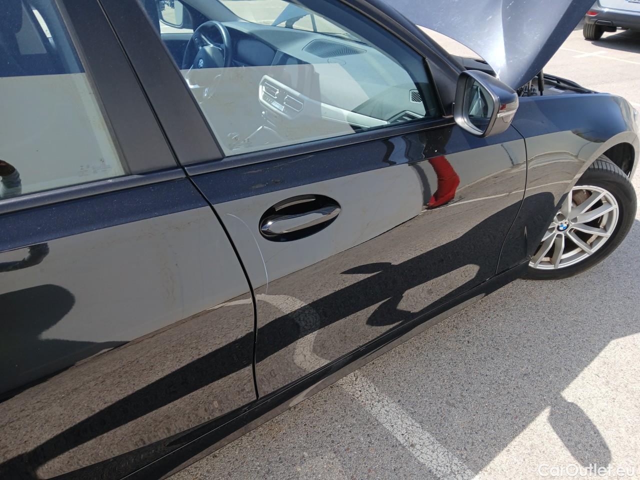  Bmw  Serie 3 BMW  / 2018 / 4P / sedán 330e #18