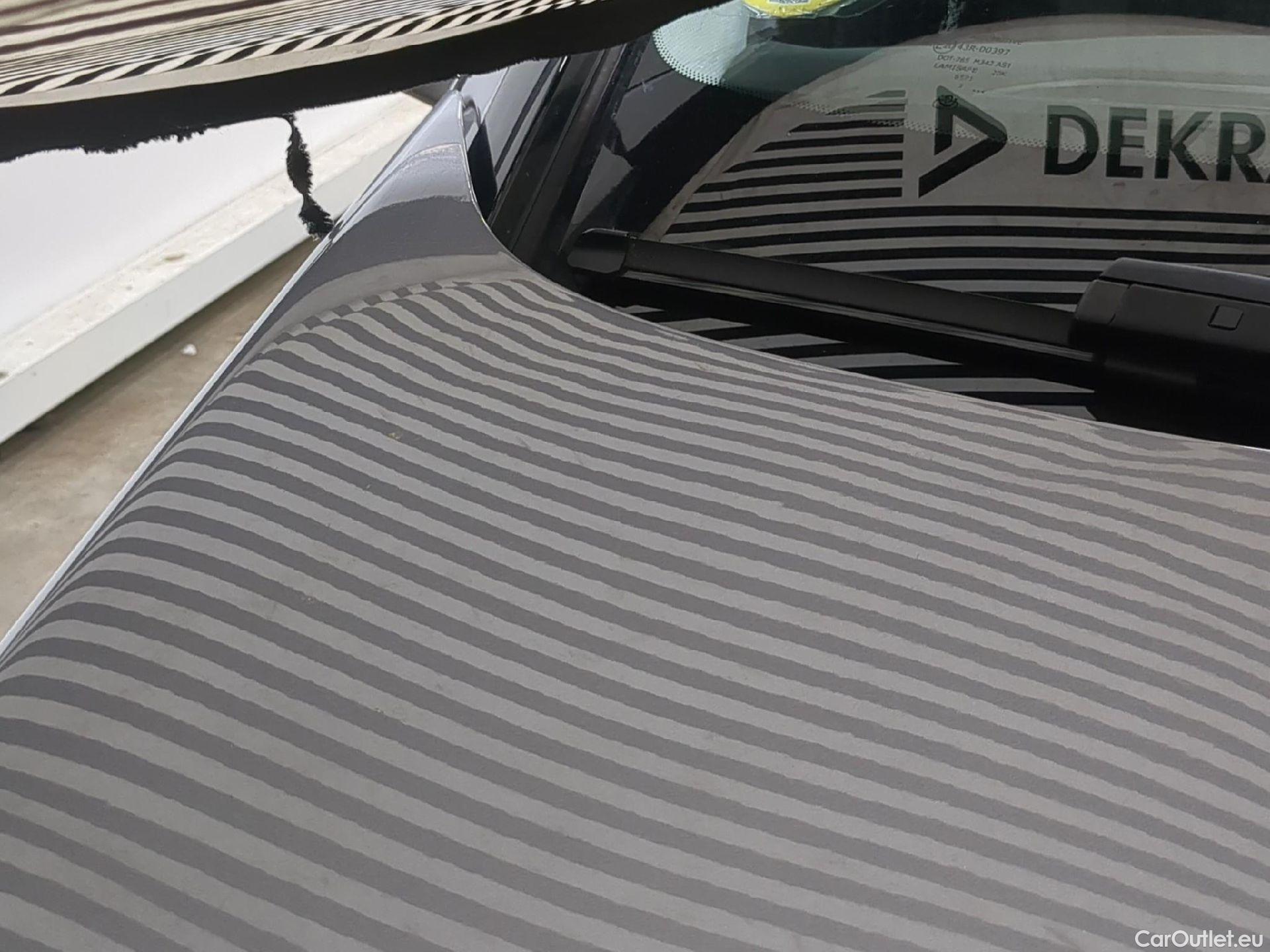  Peugeot  3008  Active Pack 1.5 HDi 130CV BVA8 E6d #27