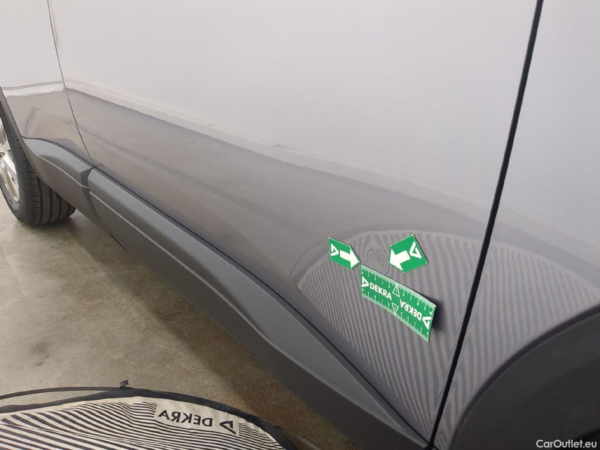  Peugeot  3008  Active Pack 1.5 HDi 130CV BVA8 E6d #25