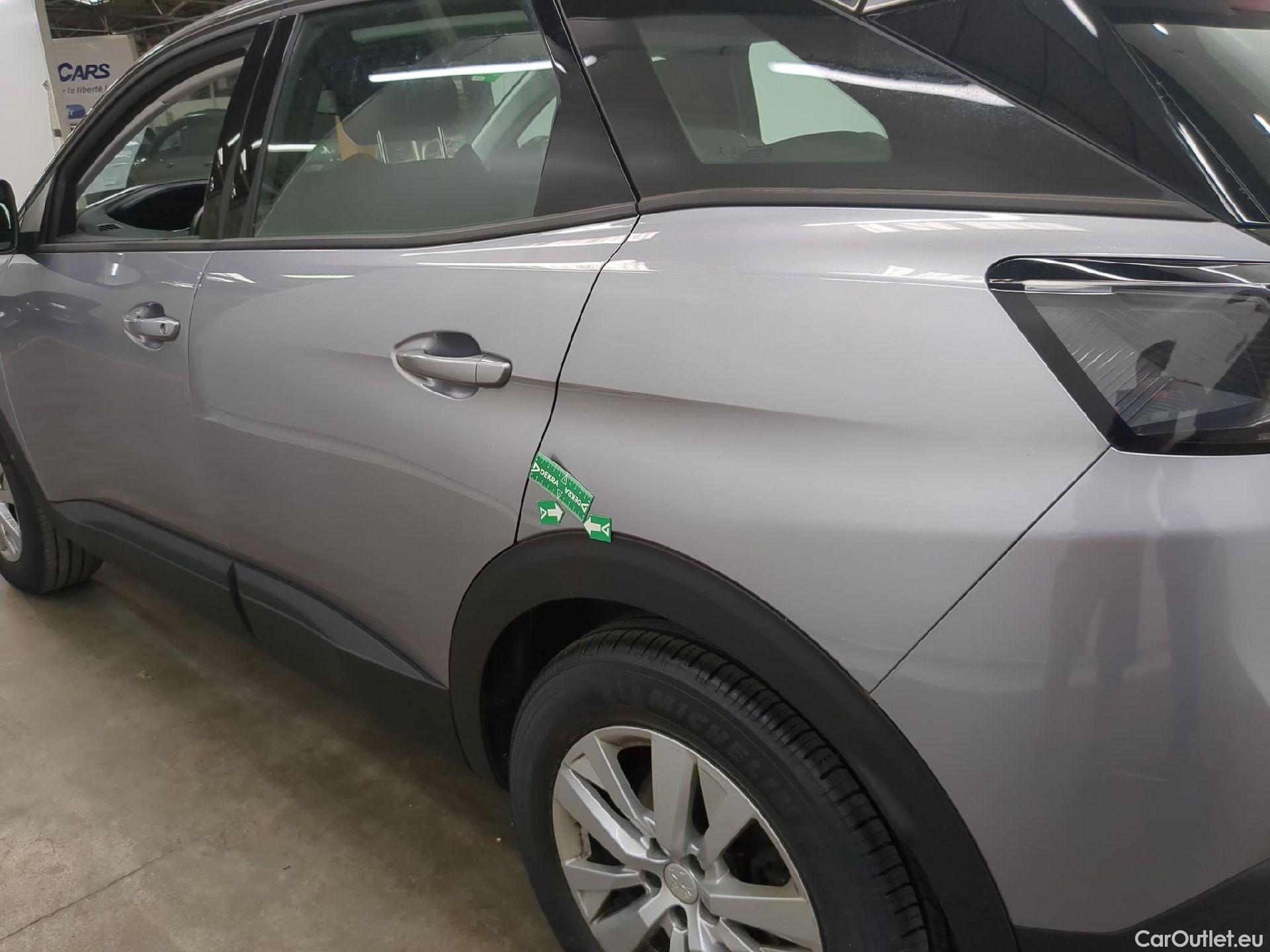  Peugeot  3008  Active Pack 1.5 HDi 130CV BVA8 E6d #45