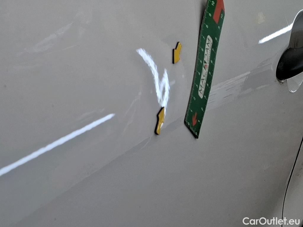  Renault  Clio RENAULT  Société / 2016 / 5P / Berline &Air dCi 75 #47