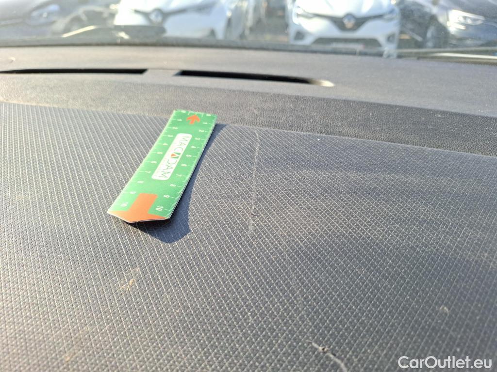  Renault  Clio RENAULT  Société / 2016 / 5P / Berline &Air dCi 75 #4