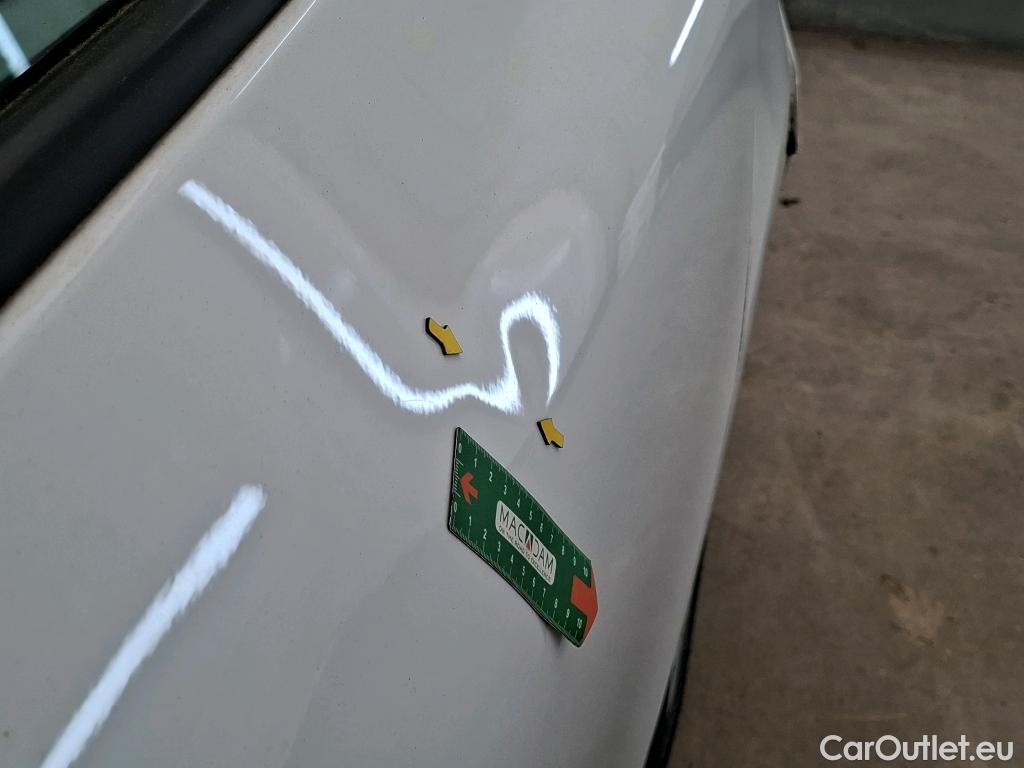  Renault  Clio RENAULT  Société / 2016 / 5P / Berline &Air dCi 75 #18