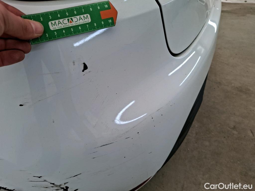  Renault  Clio RENAULT  Société / 2016 / 5P / Berline &Air dCi 75 #26