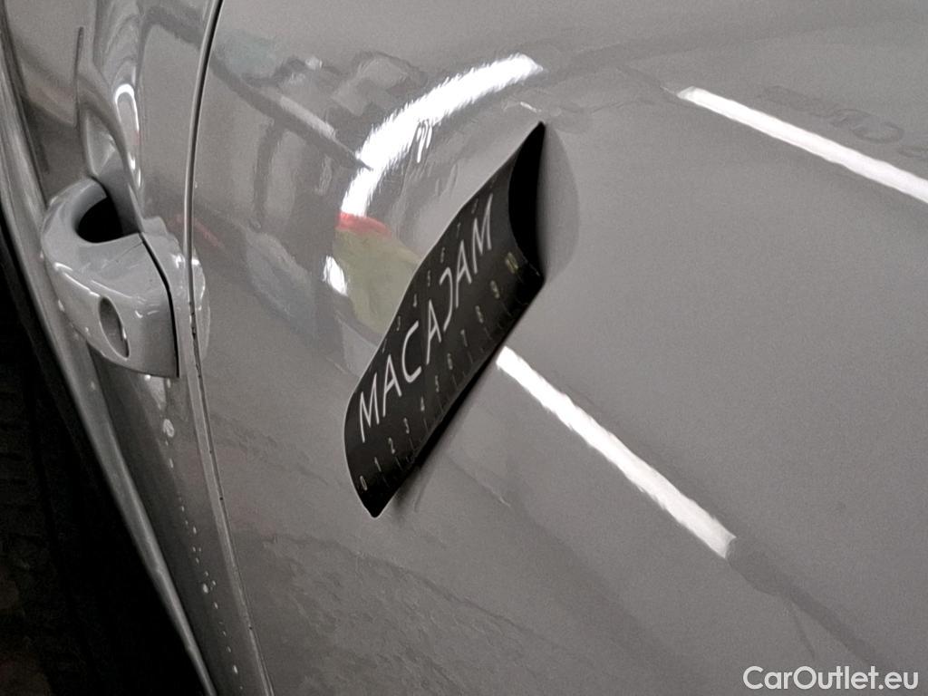 Citroen  C3  Société Feel Nav 1.2 PureTech 80CV BVM5 E6d #4