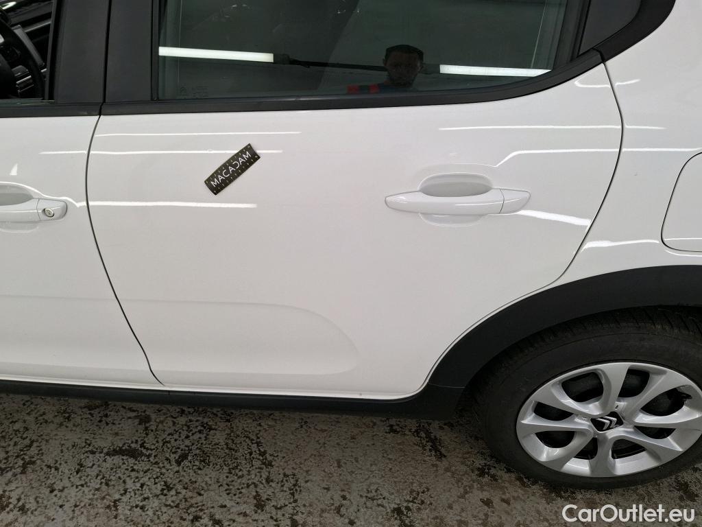  Citroen  C3  Société Feel Nav 1.2 PureTech 80CV BVM5 E6d #3