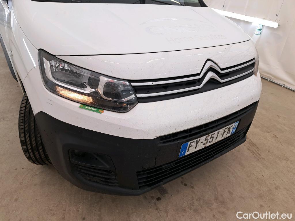  Citroen  Berlingo CITROEN  / 2018 / 4P / Fourgonnette M 650kg BlueHDi 75 S&S BVM Club #18