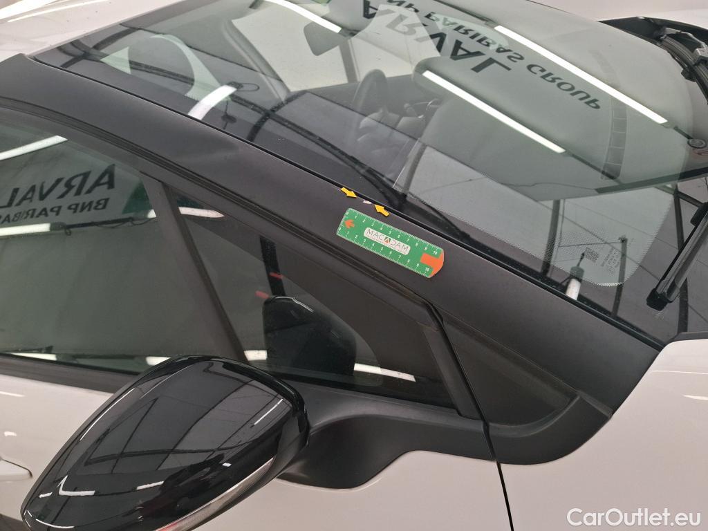  Citroen  C3  Société Feel 1.2 PureTech 80CV BVM5 E6d #40