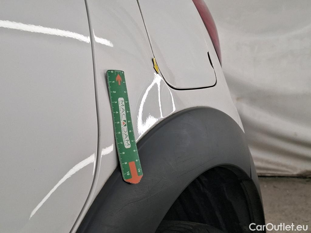  Citroen  C3  Société Feel 1.2 PureTech 80CV BVM5 E6d #10
