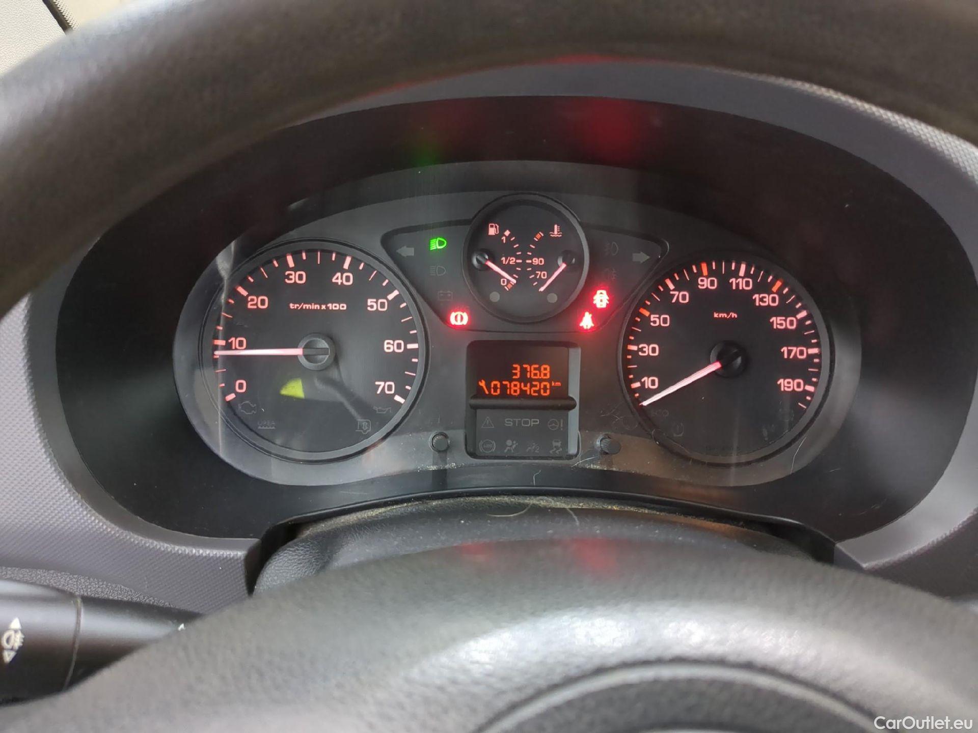  Citroen  Berlingo  Fourgon Club L1 (Court) 1.6 BlueHDi 100CV BVM5 E6 #1