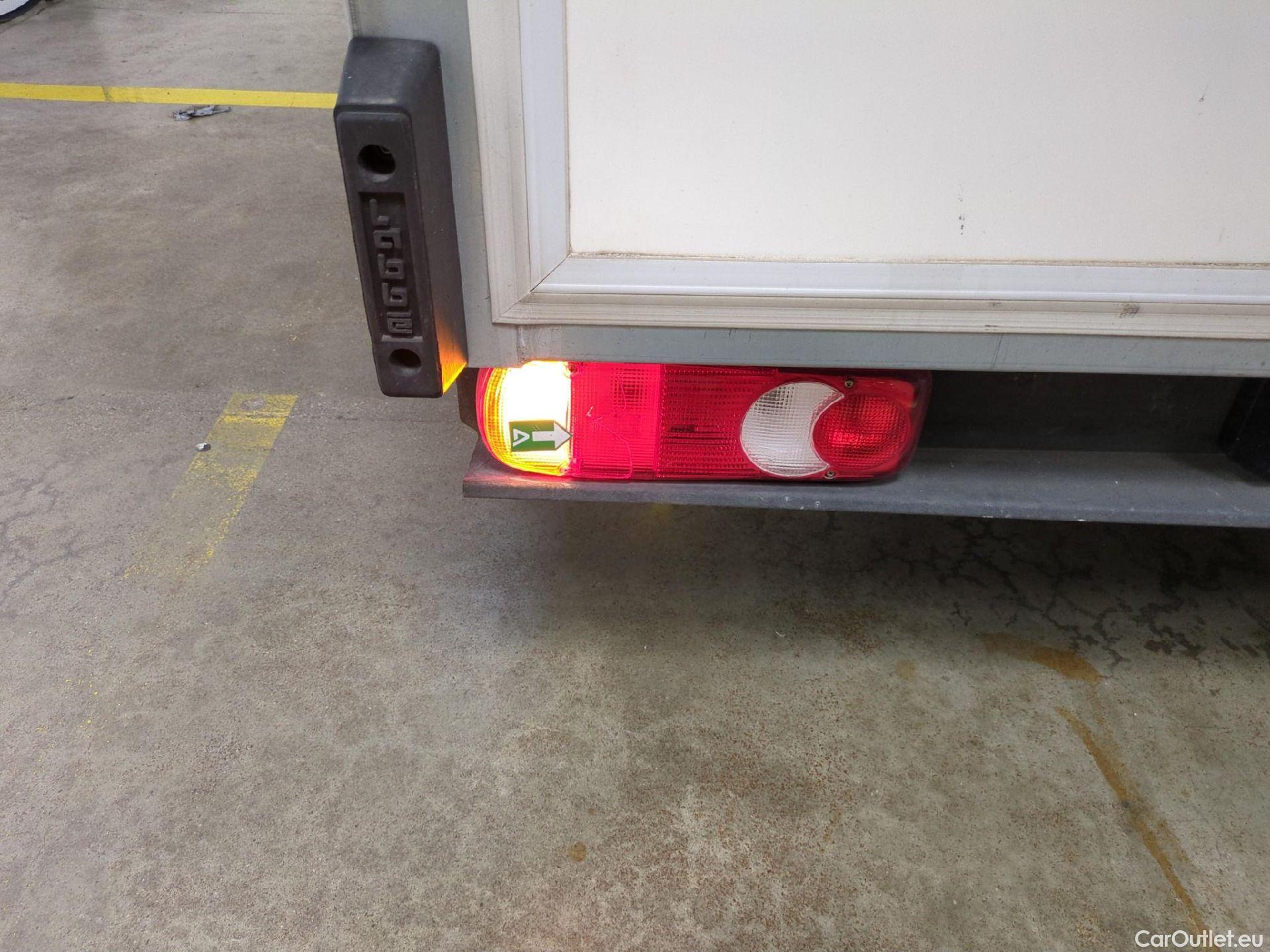  Citroen  Jumper CITROEN  Plancher SC / 2014 / 2P / Plancher cabine 4-35 L4 BlueHDi 160 BVM6 Confort #15