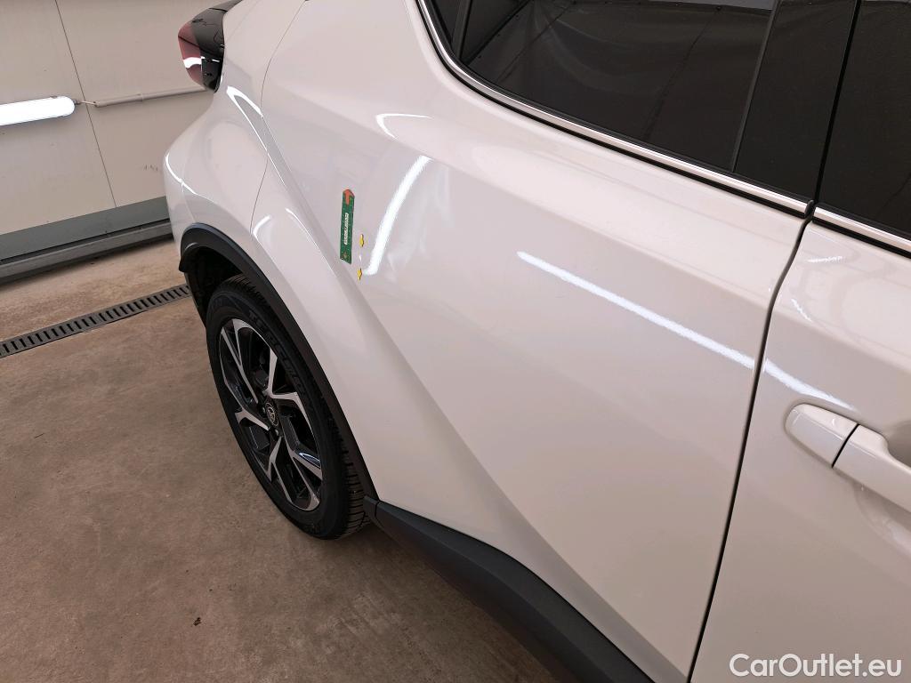  Toyota  C-HR TOYOTA  / 2016 / 5P / SUV 1.8 HYBRIDE 122 EDITION(SP) #13