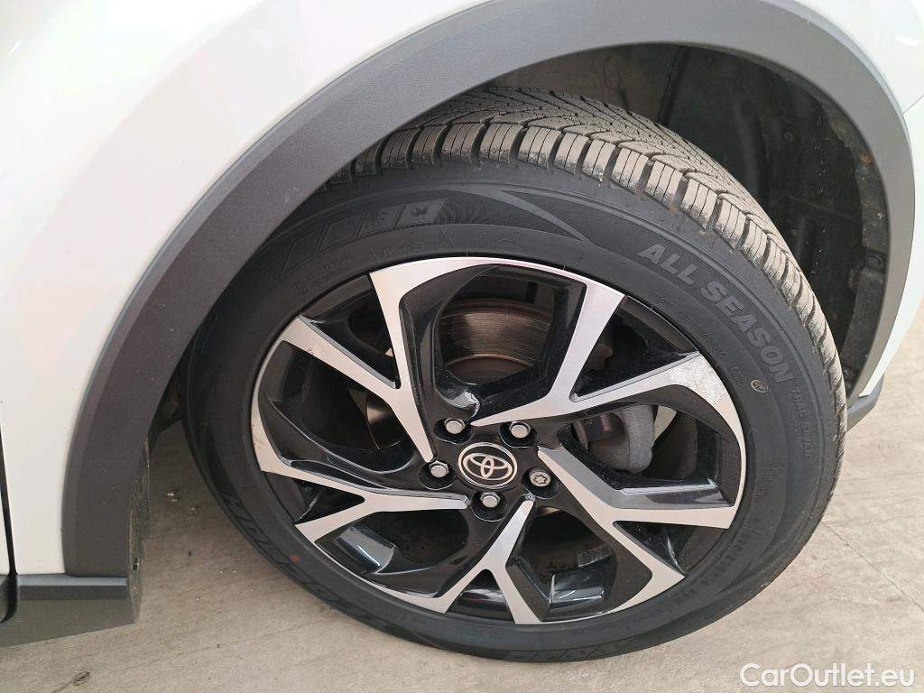  Toyota  C-HR TOYOTA  / 2016 / 5P / SUV 1.8 HYBRIDE 122 EDITION(SP) #1