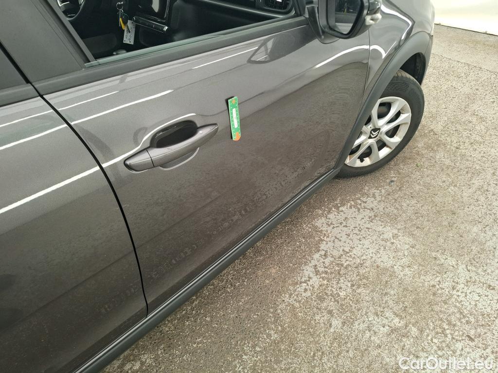  Citroen  C3  Feel Business 1.5 BlueHDI 100CV BVM6 E6d #1