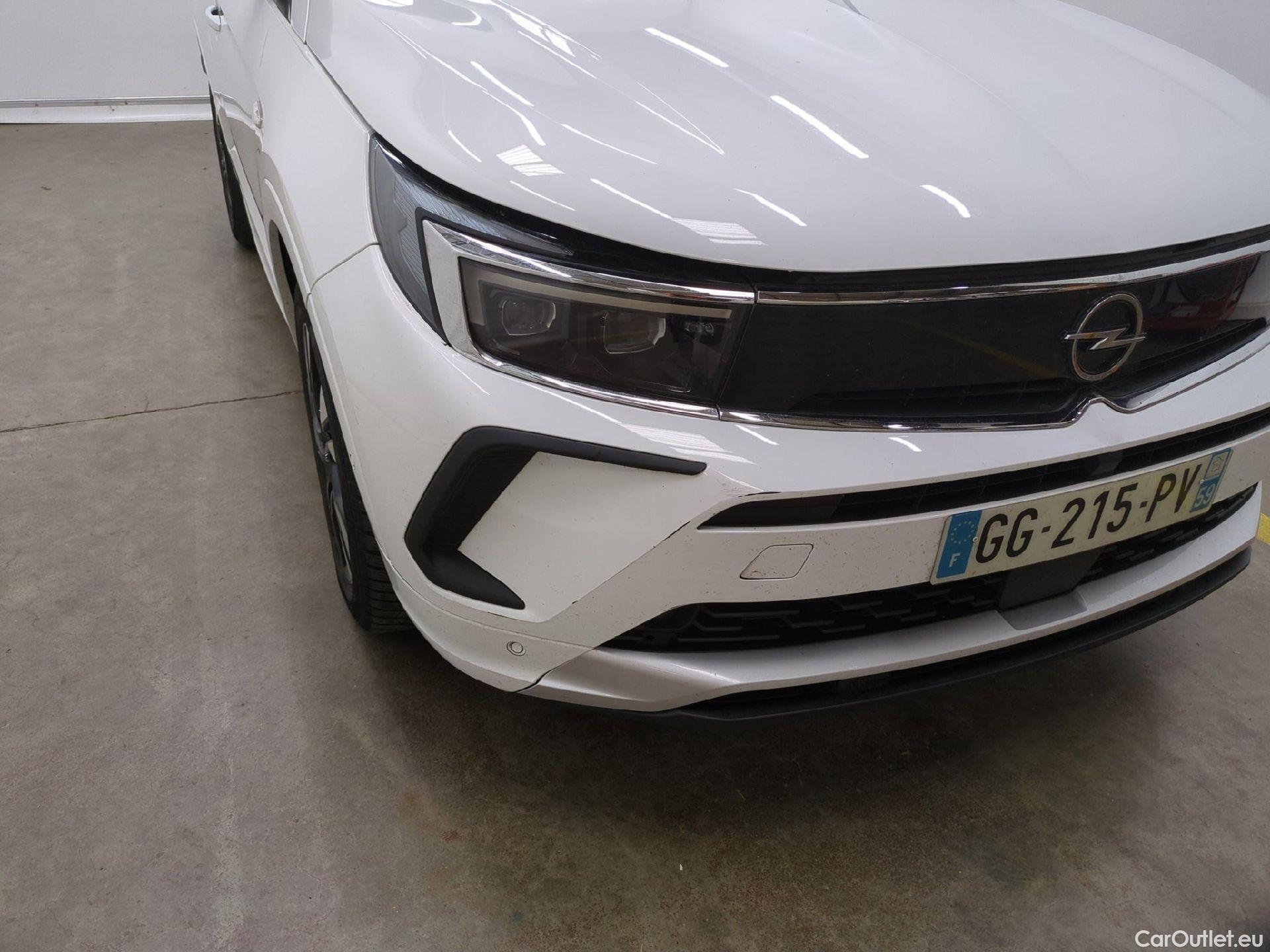  Opel   Grandland X Grandland X Elegance Business 1.5 130CV BVA8 E6d #13