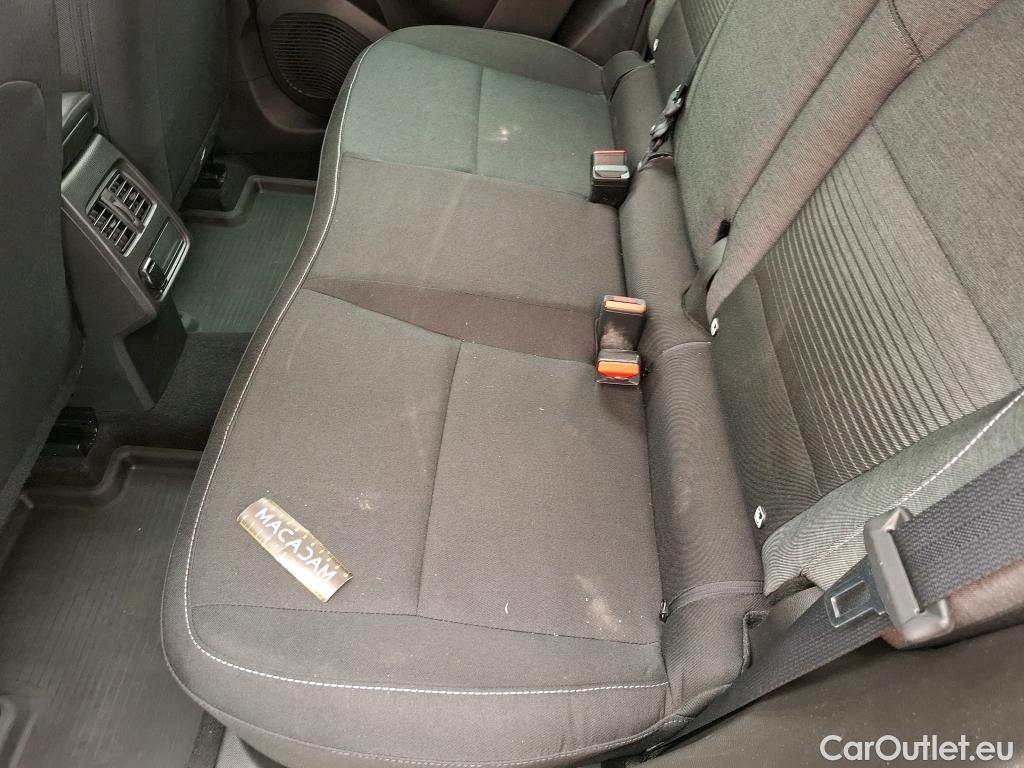  Renault  Captur RENAULT  / 2019 / 5P / SUV Business TCe 100 GPL -21 #16