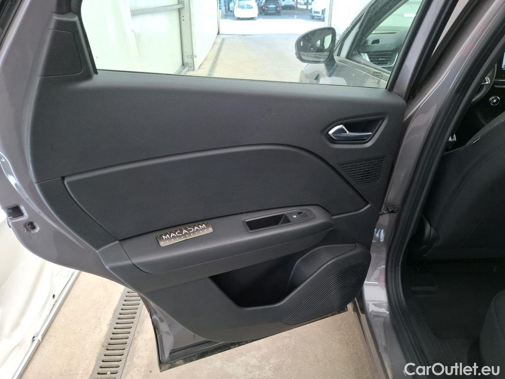  Renault  Captur RENAULT  / 2019 / 5P / SUV Business TCe 100 GPL -21 #17