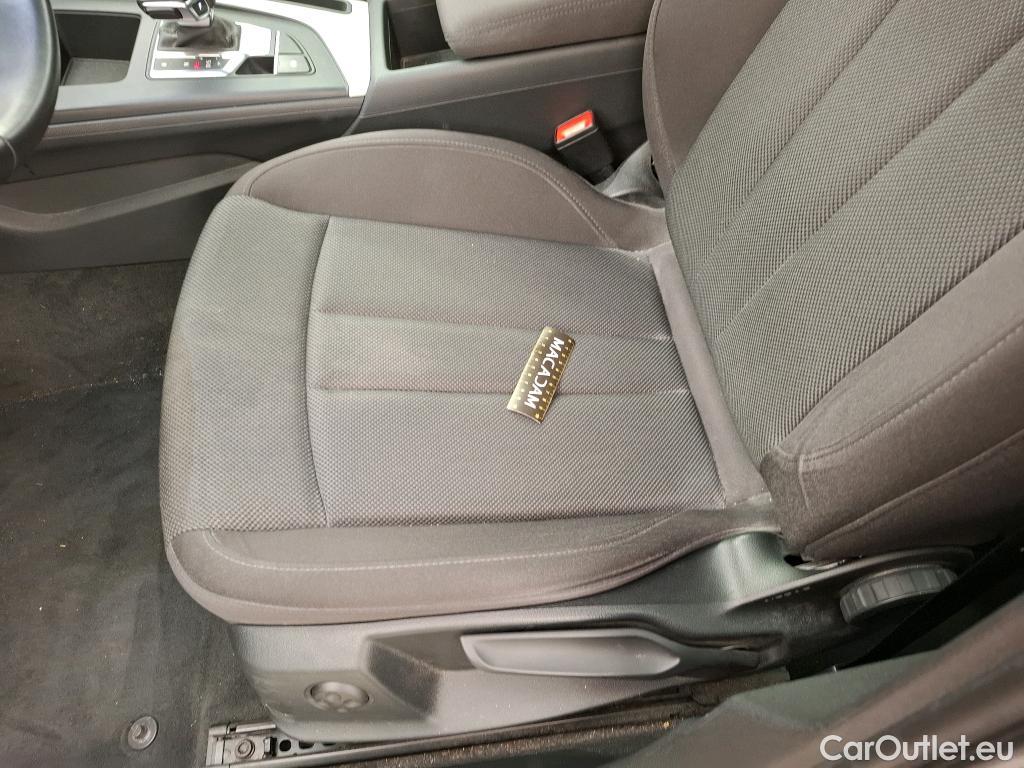  Audi  A4  Avant 30 TDI Business Line 2.0 TDI 135CV BVA7 E6d #20
