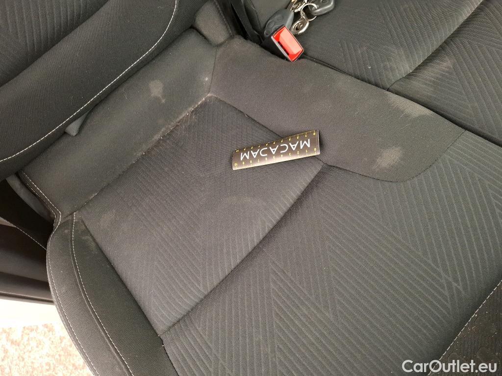  Renault  Trafic RENAULT  VU 4p Fourgon FG GCFL1H1 1000 dCi95 Stop&Start E6 #14