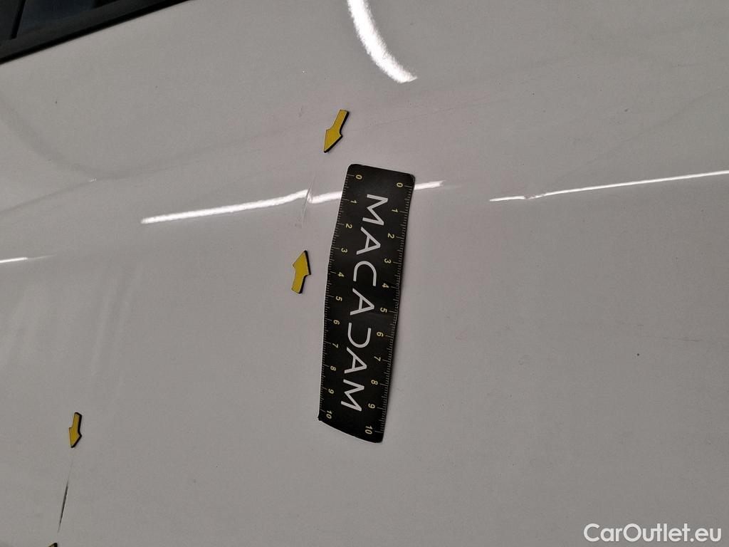  Peugeot  208  Affaire Premium Pack 1.2 80CV BVM5 E6dT #3