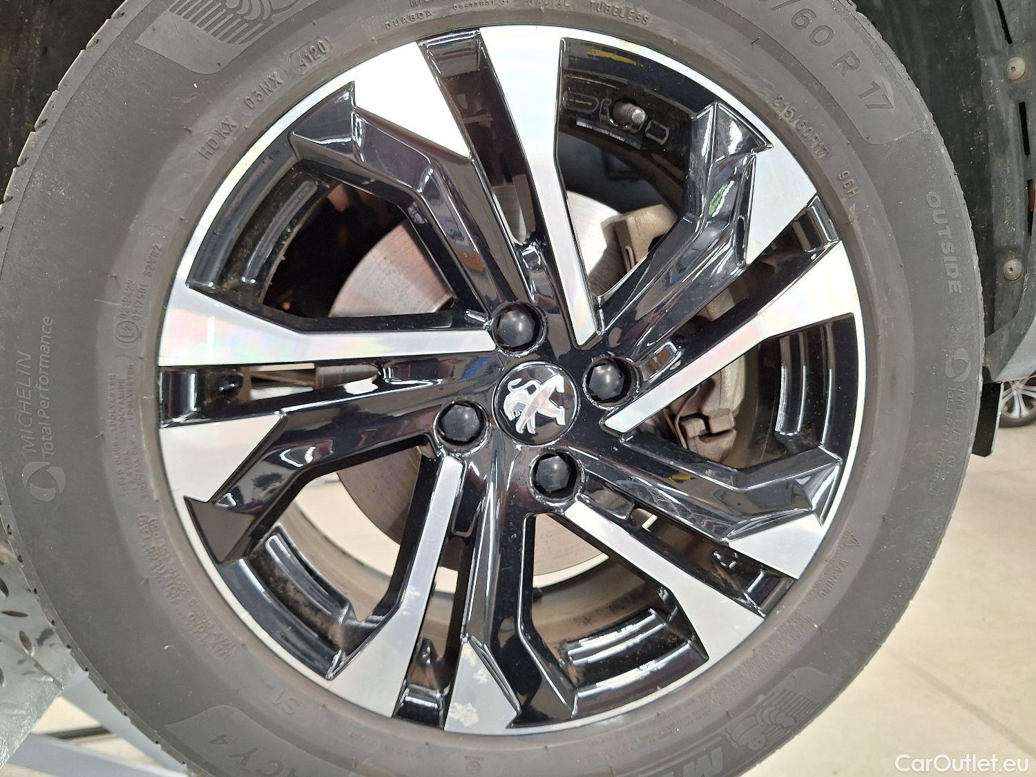  Peugeot  2008 Peugeot,  '19, Peugeot  e- GT Line 5d #1