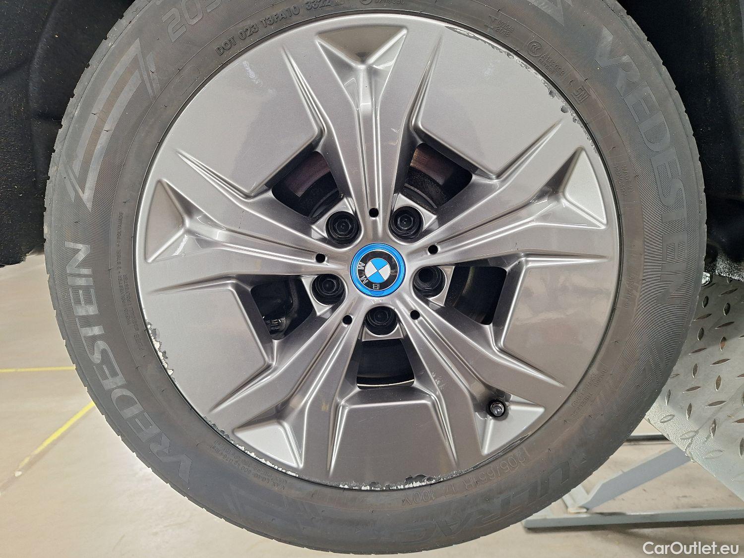  Bmw  iX 1 BMW, iX1 '22 BEV, BMW iX1 xDrive30 (200kW) 5d #3