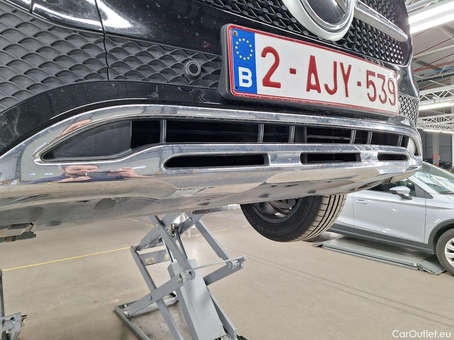  Mercedes  GLA Mercedes,  '20, Mercedes-Benz   250e Business Solution 5d #12