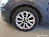  Renault  Clio RENAULT  / 2019 / 5P / BERLINA 1.0 TCE 74KW BUSINESS #20