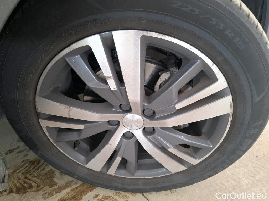 Peugeot  3008  II Allure Pack 1.2 PureTech 130CV BVA8 E6d #48