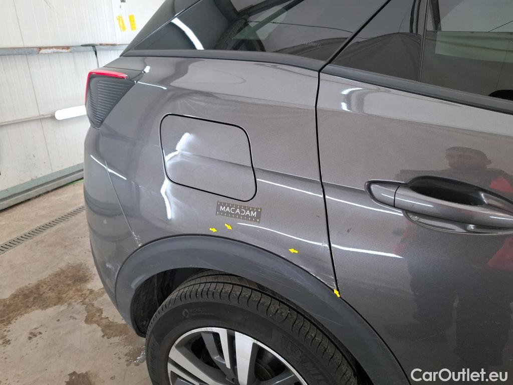  Peugeot  3008  II Allure Pack 1.2 PureTech 130CV BVA8 E6d #1
