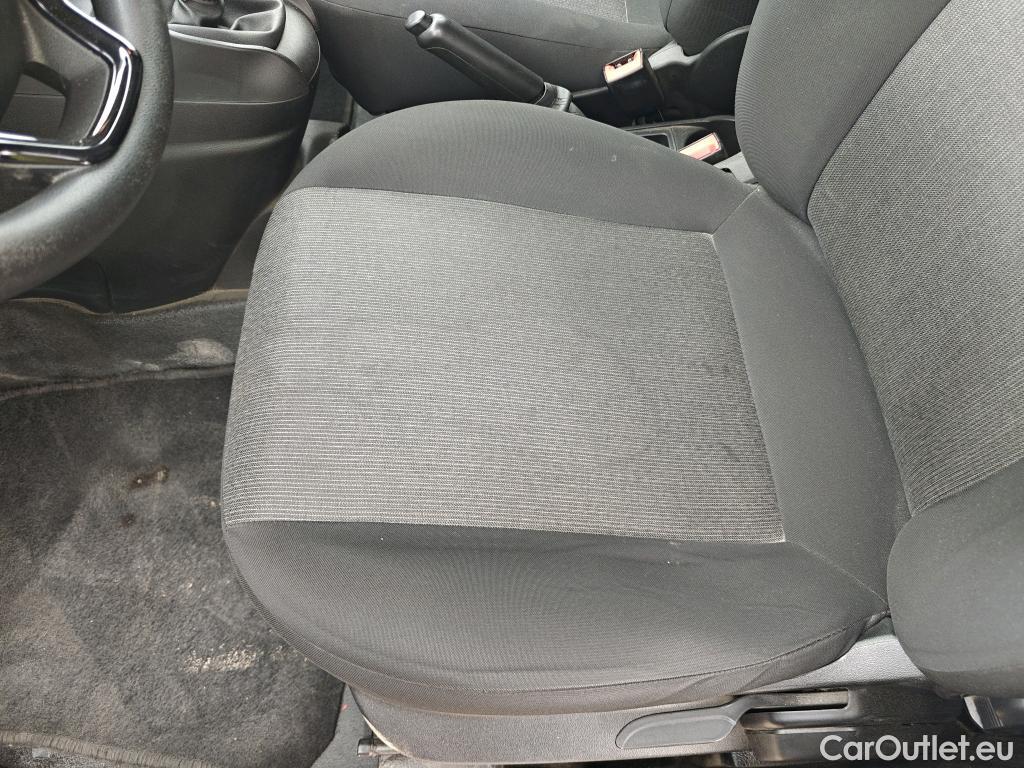  Fiat  Doblo FIAT Doblò Cargo/2015/4P/furgón derivado de turismo Cargo SX 1.6 Mjet 66kW (90CV) #34