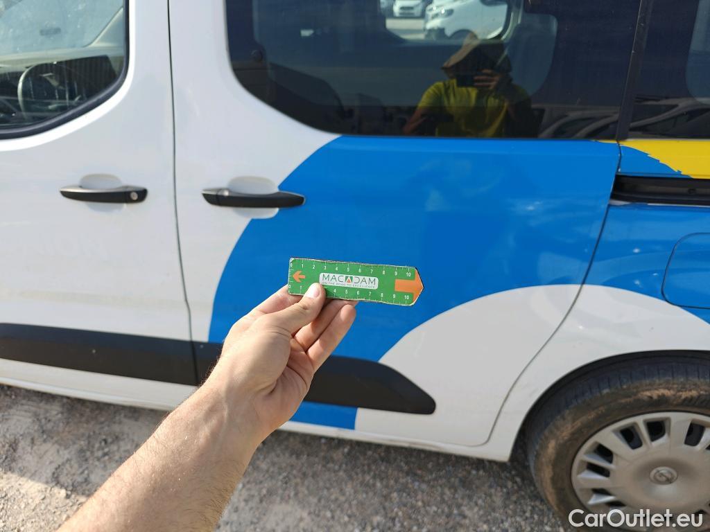  Opel  Combo OPEL  Life / 2018 / 5P / monovolumen compacto 1.5 TD 75kW (100CV) S/S Edition L #68