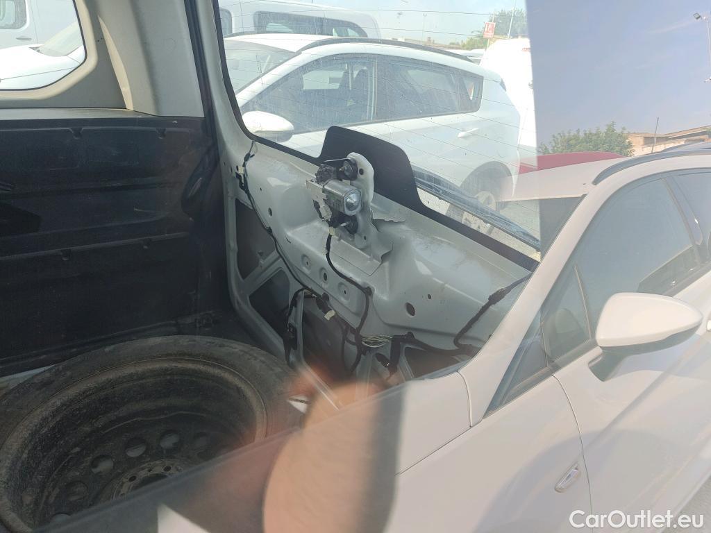  Opel  Combo OPEL  Life / 2018 / 5P / monovolumen compacto 1.5 TD 75kW (100CV) S/S Edition L #11