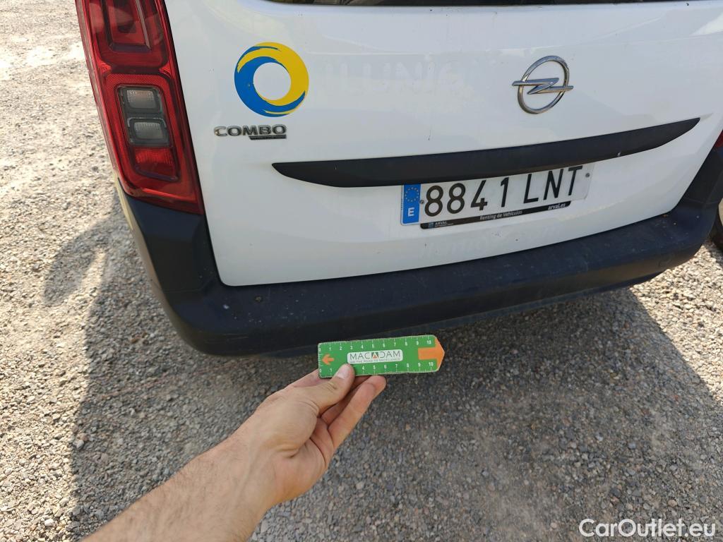  Opel  Combo OPEL  Life / 2018 / 5P / monovolumen compacto 1.5 TD 75kW (100CV) S/S Edition L #58