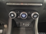  Renault  Captur Renault  TCe 90 Corporate Edition 5d #24