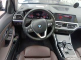  Bmw  Serie 3 BMW 3 Reeks Berline 318dA (100 kW) 4d #9