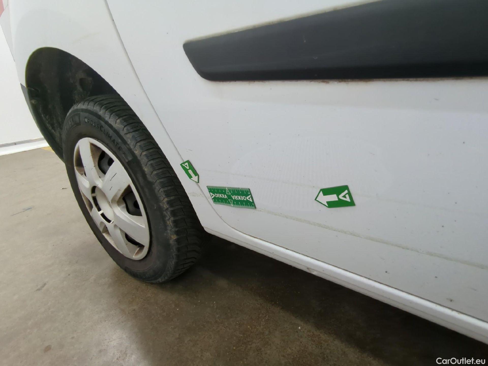  Renault  Kangoo  Express Extra (Série Spéciale) 1.5 dCi 90CV BVM5 E6 #15