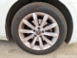  Volkswagen  Passat VOLKSWAGEN  / 2019 / 5P / STATION WAGON VAR. 2.0TDI SCR EVO 110KW BUSINESS DSG #17