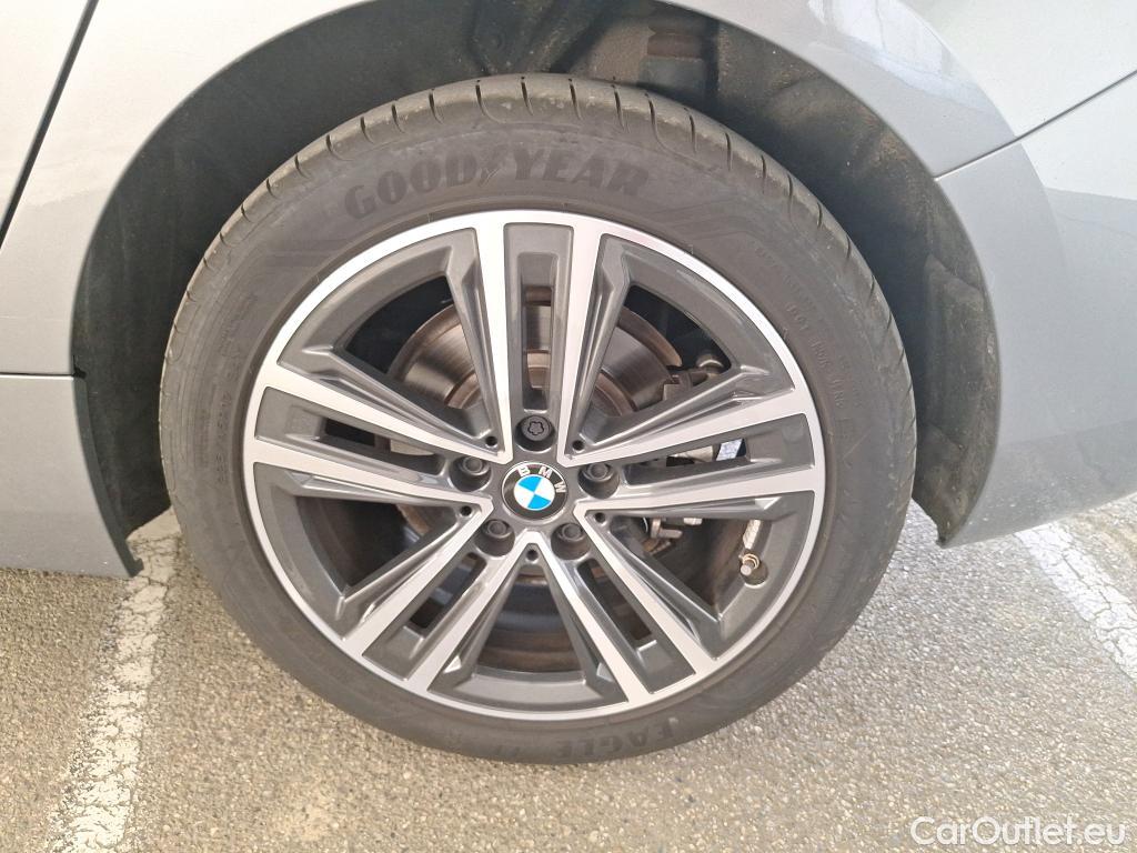  Bmw  Serie 1 BMW Série 1 2019 5P Berline 116i DKG7 Business Design #29