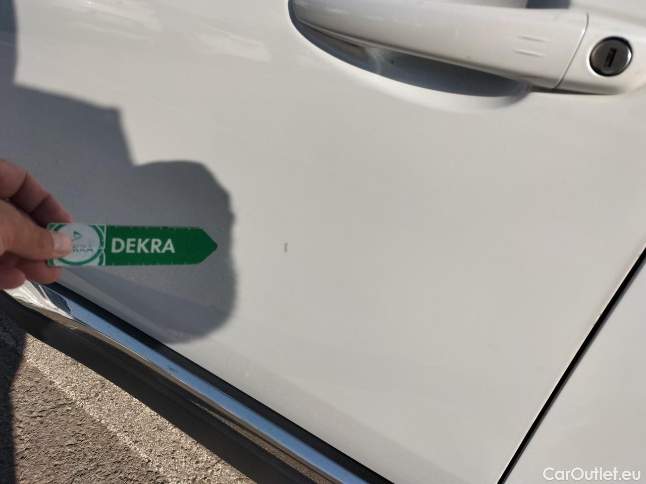  Peugeot  5008  GT 2.0 HDi 175CV AT8 7 Plazas E6d #16