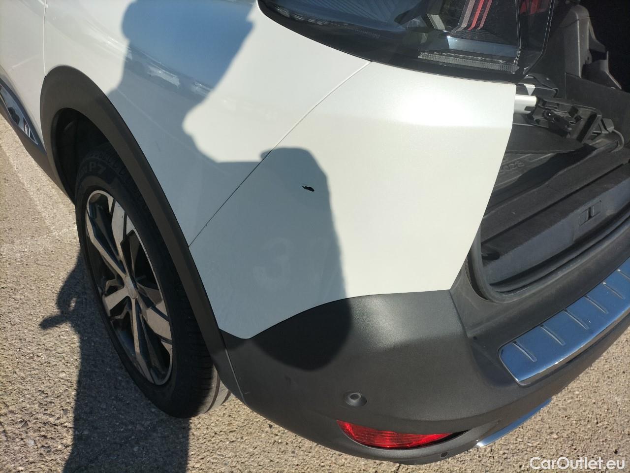  Peugeot  5008  GT 2.0 HDi 175CV AT8 7 Plazas E6d #30