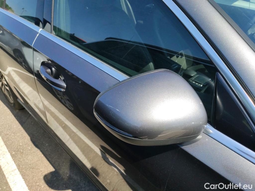  Mercedes  A-Klasse Clase A A 250 e (177.086) 1.3 220CV AT8 E6d #16