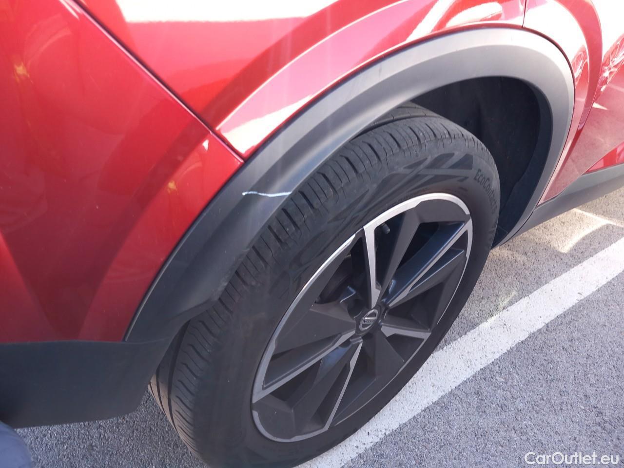  Land Rover  Discovery NISSAN QASHQAI / 2021 / 5P / todoterreno DIG-T 103kW (140CV) mHEV 4x2 Tekna #18