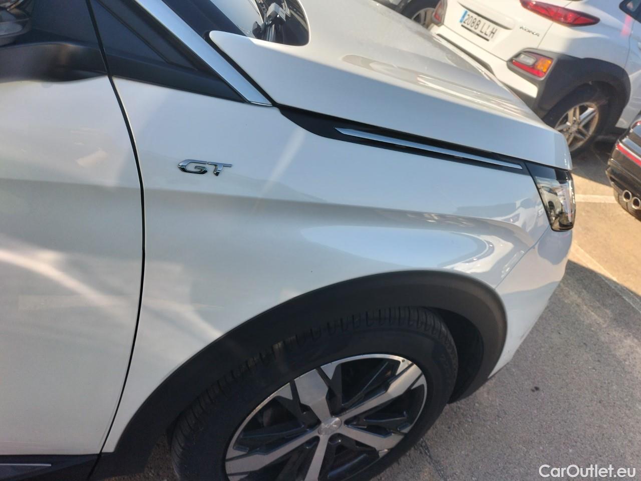  Peugeot  5008  GT 2.0 HDi 175CV AT8 7 Plazas E6d #63
